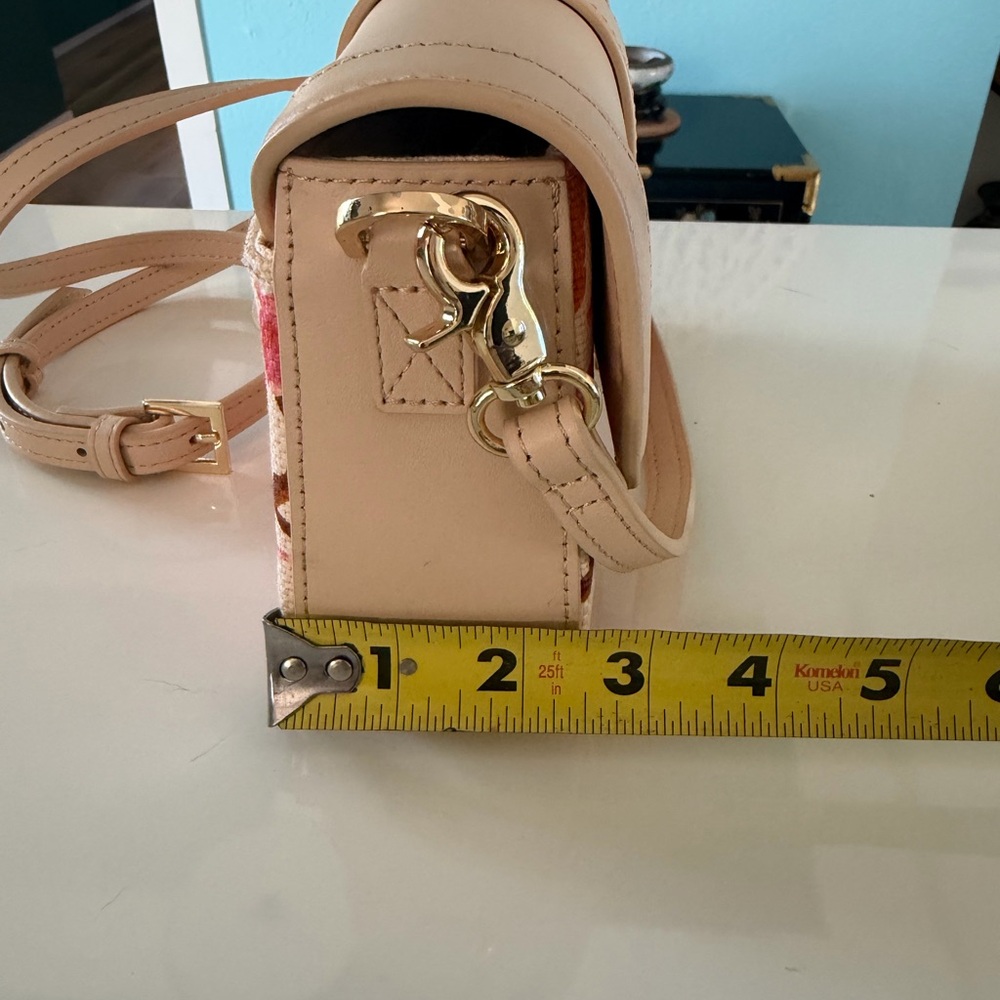 NWT Spartina 449 Beige Leather & Floral Crossbody - Picture 6 of 13